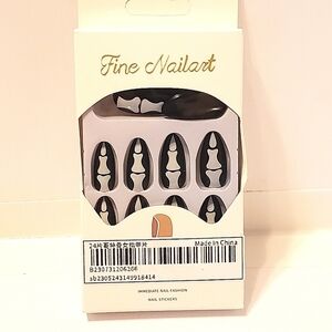 Press On Nails Stiletto Skeleton Finger Bones White On Black QTY 2 SETS